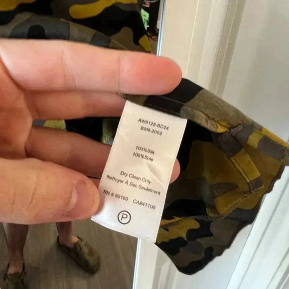 63 ATM Camo Silk Tank Blouse Size Small Color Green Brown Black - Picture 7 of 7